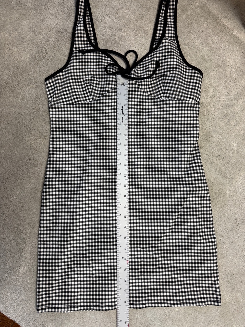 Urban Outfitters Amor tie-front bodycon mini dress bow black white plaid gingham - Picture 6 of 7